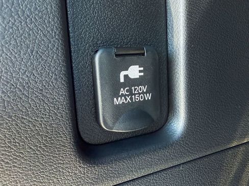 New 2026 Nissan Armada Platinum image 31