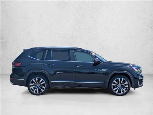 Used 2021 Volkswagen Atlas SEL R-Line AWD/4WD image 4