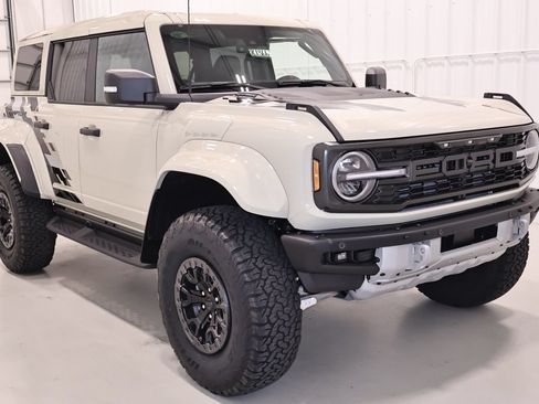 New 2026 Ford Bronco Raptor AWD/4WD image 3