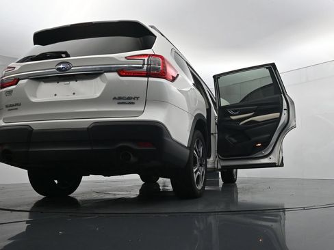 Used 2024 Subaru Ascent Limited AWD/4WD image 44