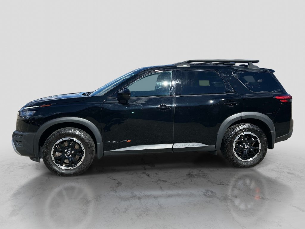 Used 2024 Nissan Pathfinder Rock Creek AWD/4WD image 2