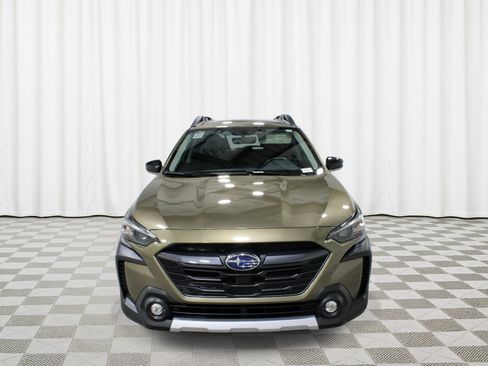 Used 2024 Subaru Outback Limited AWD/4WD image 8