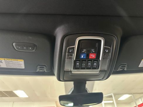 Used 2023 RAM 1500 Big Horn AWD/4WD image 39