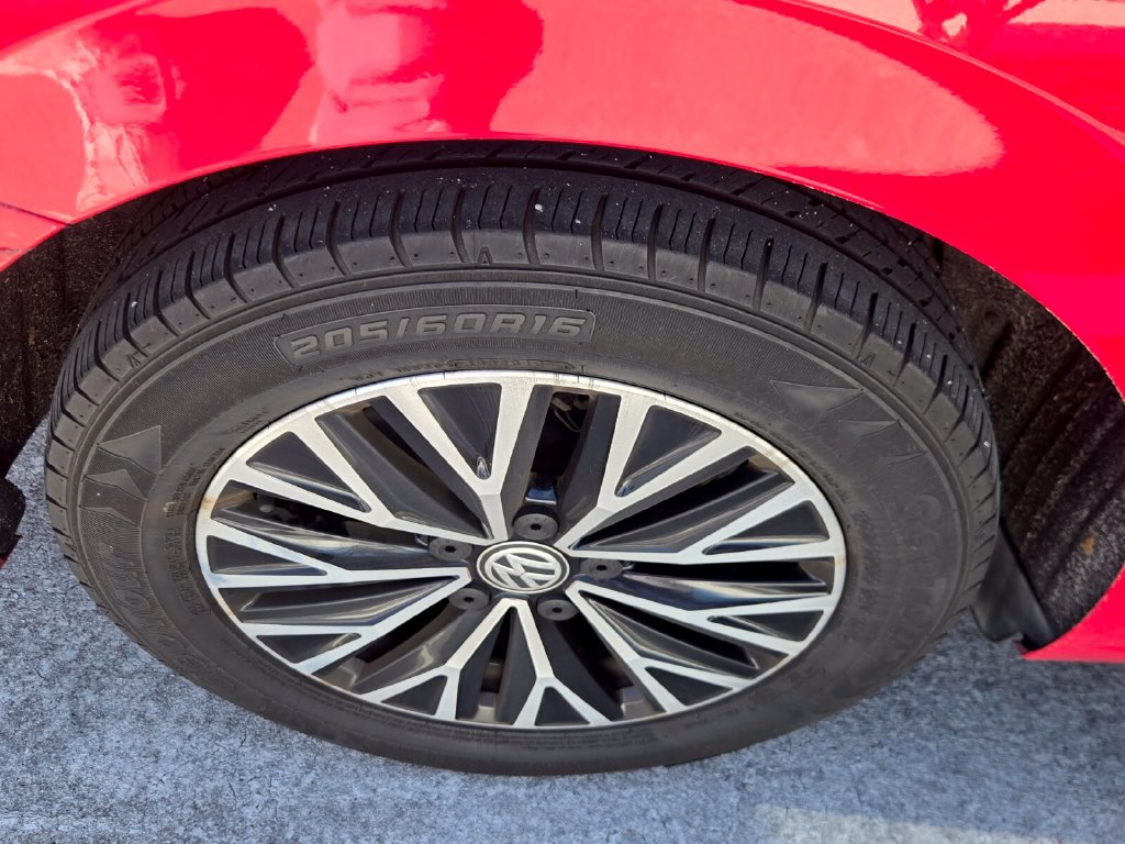 Used 2019 Volkswagen Jetta SEL FWD image 8