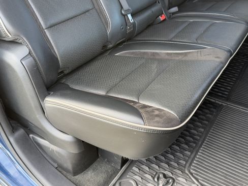 Used 2020 RAM 1500 Laramie image 29