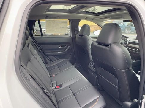 Used 2026 MAZDA CX-50 AWD 2.5 Hybrid w/ Weather Package image 5