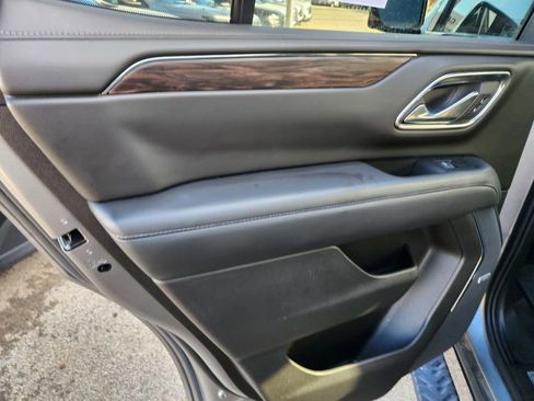 Used 2023 Chevrolet Tahoe Z71 w/ Z71 Off-Road Package image 38