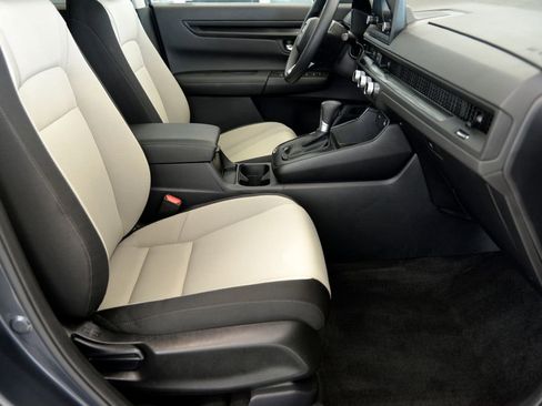 Used 2025 Honda CR-V EX image 32