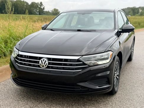 Used 2020 Volkswagen Jetta SE FWD image 11
