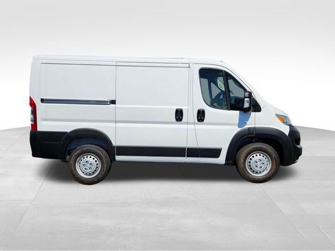 New 2025 RAM ProMaster 1500 w/ Convenience Group image 8