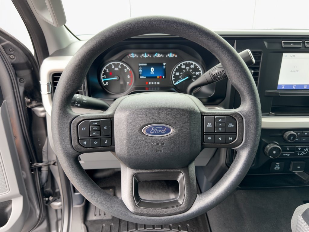 Used 2024 Ford F250 XL w/ STX Appearance Package AWD/4WD image 10