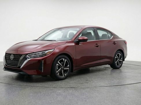 Used 2025 Nissan Sentra SV FWD image 3