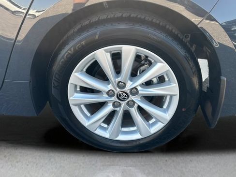 Used 2026 Toyota Corolla LE w/ LE Premium Package FWD image 27