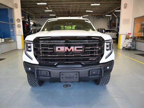 Used 2025 GMC Sierra 1500 AT4X AWD/4WD image 2