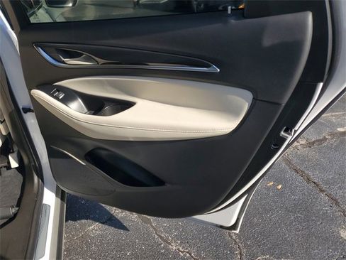 Used 2024 Buick Enclave Essence w/ Experience Buick Package image 32