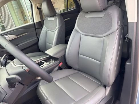 New 2026 Ford Explorer Active w/ Active Comfort Package image 19
