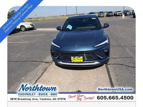 New 2026 Buick Envista Preferred w/ Convenience I Package image 2