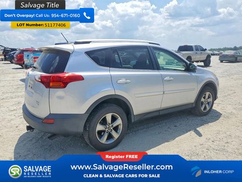 Used 2015 Toyota RAV4 XLE AWD/4WD image 4
