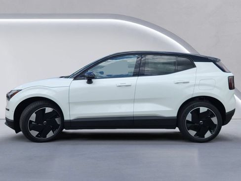 New 2026 Volvo EX30 Ultra w/ Climate Package AWD/4WD image 6