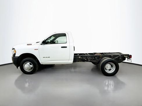 Used 2022 RAM 3500 Tradesman image 4