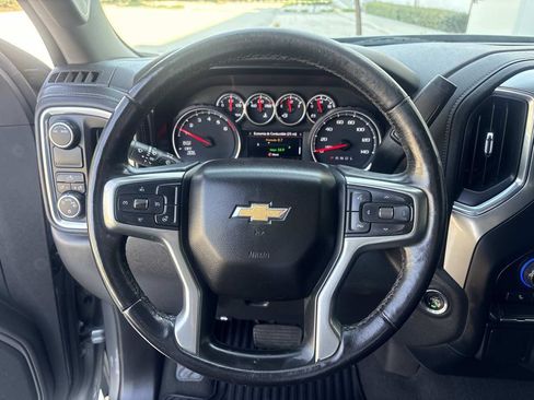 Used 2021 Chevrolet Silverado 1500 LT RWD image 21