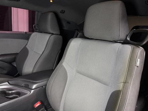Used 2016 Dodge Challenger R/T RWD image 18