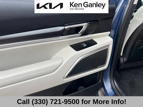 Certified 2024 Kia Telluride S w/ S Sunroof Package AWD/4WD image 49