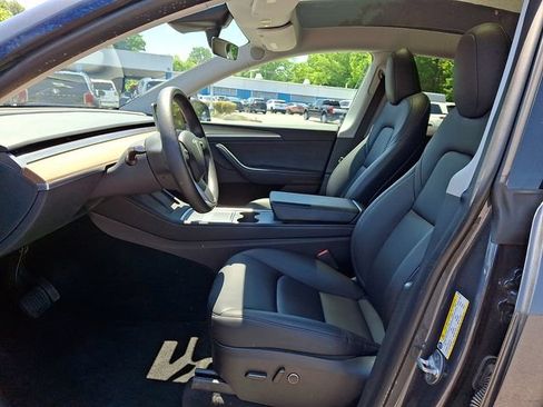 Used 2023 Tesla Model Y Long Range AWD/4WD image 15