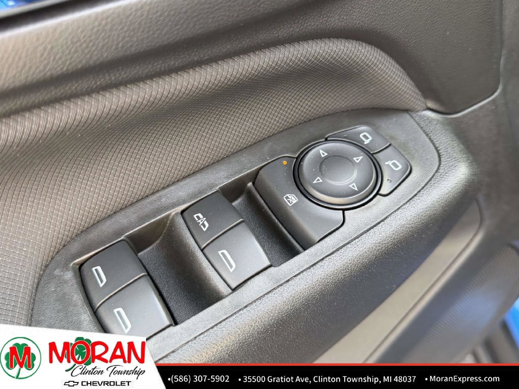 Used 2024 Chevrolet Equinox RS FWD image 16