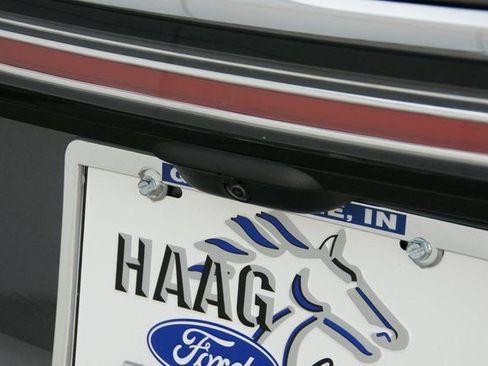 Used 2023 Lincoln Nautilus Reserve w/ Equipment Group 201A image 11