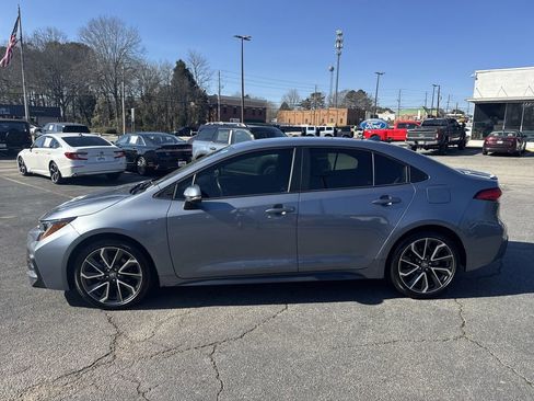 Used 2022 Toyota Corolla SE image 4