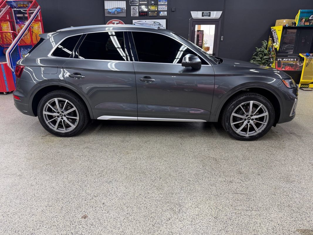 Used 2021 Audi SQ5 Premium Plus w/ Premium Plus Package AWD/4WD image 6