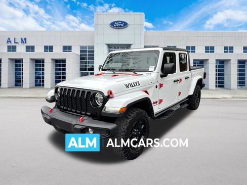 Used 2022 Jeep Gladiator Willys image 1