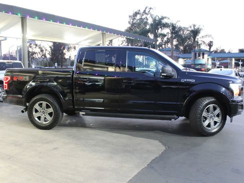 Used 2018 Ford F150 XLT w/ Equipment Group 302A Luxury AWD/4WD image 6