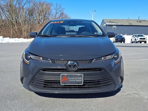 Used 2024 Toyota Corolla LE image 2