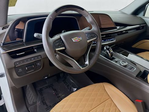 Certified 2023 Cadillac Escalade Sport w/ LPO, ONYX Package AWD/4WD image 10