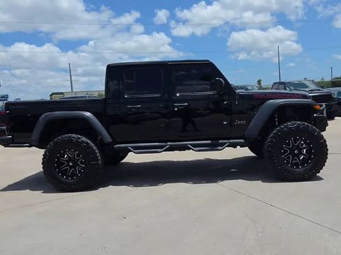 Used 2020 Jeep Gladiator Rubicon w/ LED Lighting Group AWD/4WD image 9