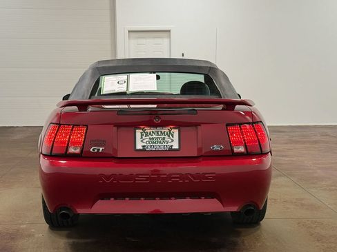 Used 2004 Ford Mustang GT RWD image 24