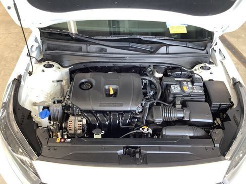 Certified 2024 Kia Forte LXS FWD image 15