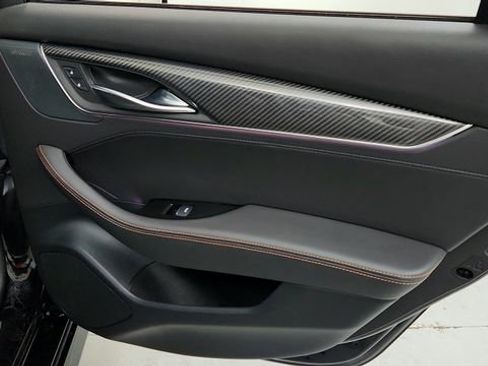 Certified 2025 Cadillac CT5 V w/ LPO, ONYX Package image 22