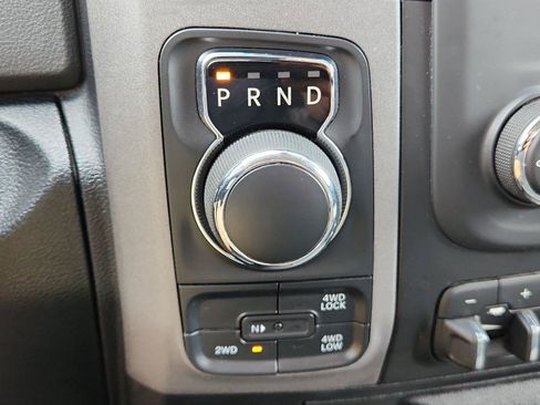 Used 2015 RAM 1500 Tradesman w/ Popular Equipment Group AWD/4WD image 21