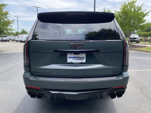 Used 2025 Cadillac Escalade V w/ LPO, Floor Liner Package AWD/4WD image 8