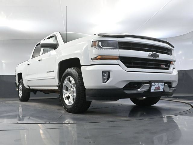 Used 2017 Chevrolet Silverado 1500 LT w/ All Star Edition AWD/4WD image 49