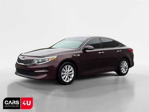Used 2017 Kia Optima EX image 3