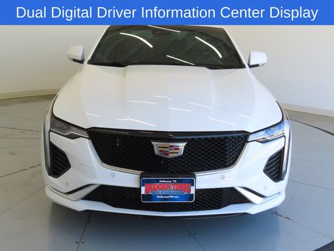 Used 2022 Cadillac CT4 Sport w/ Climate Package RWD image 9