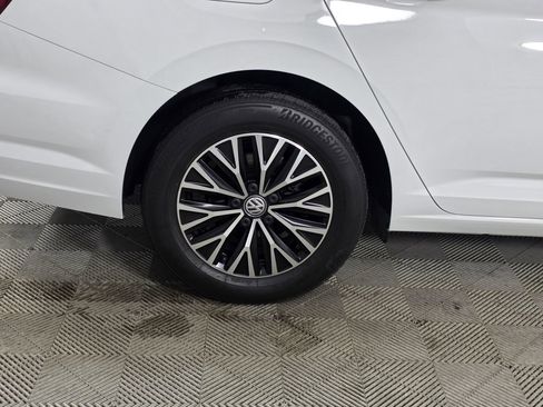 Used 2019 Volkswagen Jetta SEL FWD image 9