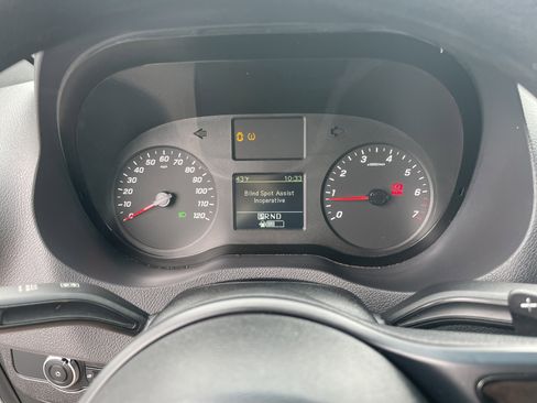 Used 2019 Mercedes-Benz Sprinter 1500 image 36