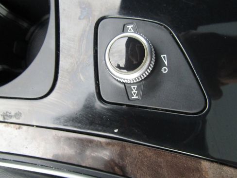 Used 2017 Audi Q7 3.0T Premium Plus w/ Premium Plus Package image 32