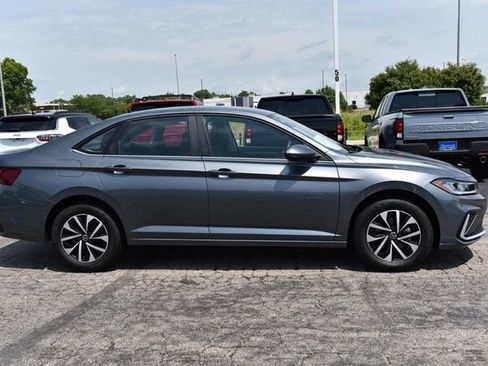 Used 2026 Volkswagen Jetta S FWD image 5