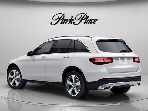 Used 2018 Mercedes-Benz GLC 300 4MATIC image 12